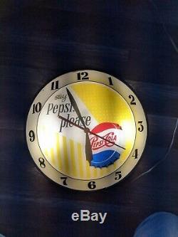 1961 Pepsi Double Bubble Clock -Say Pepsi Please -15- Excellent condition
