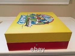 1982 Smurfs Phonograph Excellent Condition with Original Box & Owner's Manual