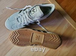 Adidas REAL original country (Better than the OG's), excellent condition