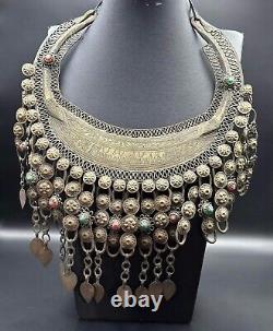 Ancient Islamic Silver Seljuk necklace in excellent condition