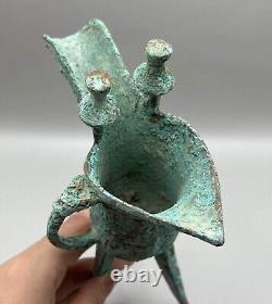 Ancient sasanian Near eastern Bronze vessel in Excellent condition