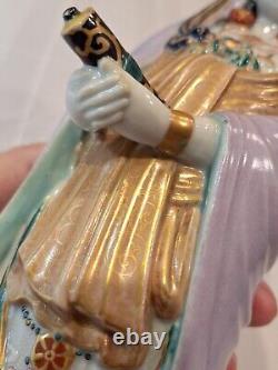 Antique Japanese Meiji Period Porcelain Kwan-yin Figurine Excellent Condition