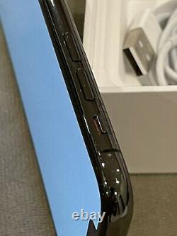 Apple iPhone XS Space Gray 256GB Unlocked Original Packaging Excellent Condition