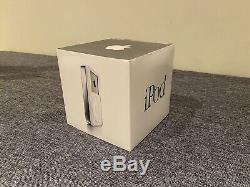 Apple iPod classic 1st Generation 5GB White. Original Box! Excellent Condition