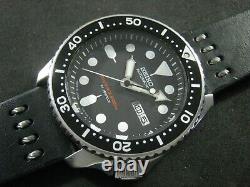 Classic SEIKO SKX007 Japan # 7D0102 Water Proof All Original Excellent Condition