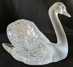 Fantastic Large Lalique Head Up Swan Excellent Condition No Chips No Cracks