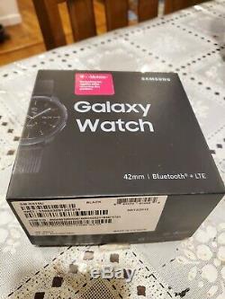 Galaxy Watch 42mm T-mobile LTE Excellent condition come with all original
