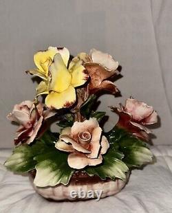 Gorgeous Vintage Capodimonte Flower Basket Excellent Condition RARE