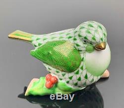 Herend Fishnet Little Bird on Holly NIB GORGEOUS & EXCELLENT CONDITION