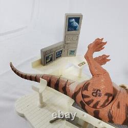 Jurassic Park Lost World Dino-Damage Medical Center Excellent Condition