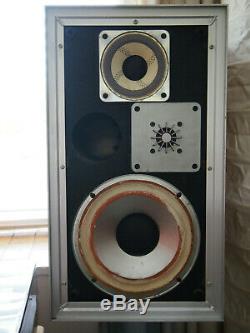 Leak 2030 speakers, vintage 1970's, excellent sound & condition, all original