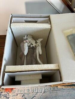 Lladro Father Christmas #1890 Signed/Numbered Excellent Condition with box Rare