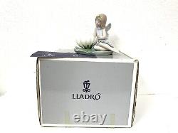 Lladro Lilypad Love Item # 6645 RETIRED Excellent condition w original box