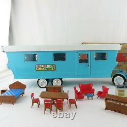 Nylint Mobile Home No. 6601 with Original Box and Furniture Excellent Condition