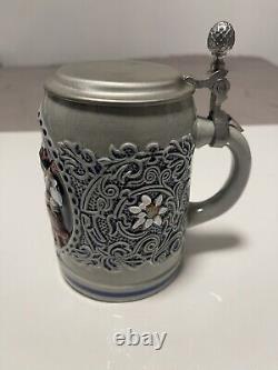 Original King 403 Beer Stein Rare Preowned In excellent condition Germany