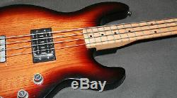 Peavey T-45 Bass, Sunburst, very clean, excellent condition, original case