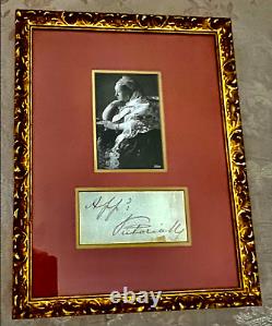 Queen Victoria Photo and Autograph in Antique Gold Frame Excellent Condition