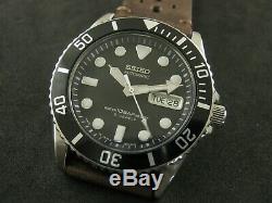 SEIKO SKX031 7S26-0040 10Bar Diver's Automatic Date Original Excellent Condition