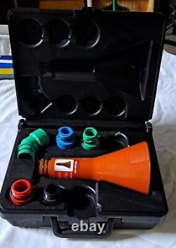 Snap-On Oil Change Funnel Kit in Original Case OFKIT Excellent Condition