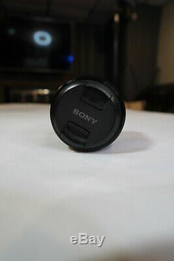 Sony SEL 35mm f/1.8 OSS Lens Original Box & Hood. Excellent Condition