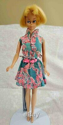 Vintage Barbie Blue Eye Shadow Blonde Hair Doll In Excellent Condition 1958