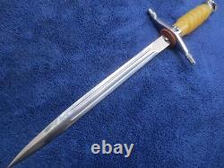 Vintage East German Nco Dagger And Scabbard With Ddr Belt Excellent Condition