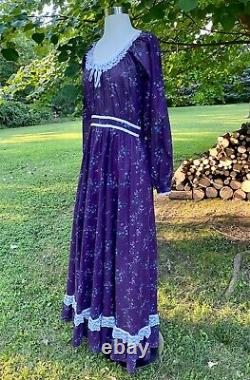 Vintage Gunne Sax 1970's Purple Calico Prairie Dress Size 13 Excellent Condition