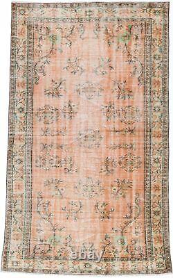 Vintage Hand-Knotted Area Rug 5'4 x 9'1 Traditional Wool Carpet