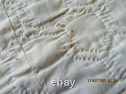 Vintage Hand Sewn Quilt. Unused. Excellent Condition. 105 X 85. Flower Garden