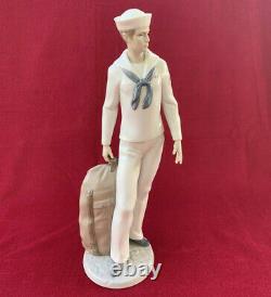Vintage Lladro Sailor Figurine 6654 On Shore Leave Excellent Condition Retired