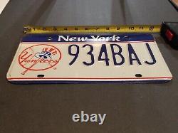 Vintage Rare Original New York Yankees License Plate 934baj Excellent Condition