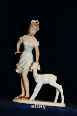 Wallendorf Porcelain Woman Lady With Deer Excellent Condition