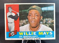 1960 TOPPS WILLIE MAYS # 200 Giants VG condition <br/>	1960 TOPPS WILLIE MAYS # 200 Giants en bon état