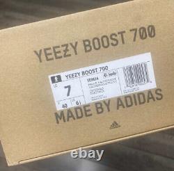 Adidas Yeezy Boost 700 Mauve Taille 7 Excellent État Boîte Originale