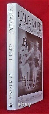 Cajun Music A Reflection Of A People Hardcover 1986 Excellente Condition