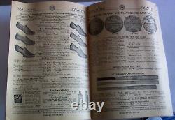 Catalogue d'équipements sportifs de la société A. J. Spalding & Bros. de 1927 en excellent état.