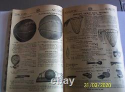 Catalogue d'équipements sportifs de la société A. J. Spalding & Bros. de 1927 en excellent état.