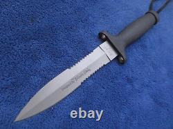 Couteau rare et original Bear Mgc Dagger Gerber Tac et son fourreau, en excellent état