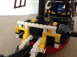 Lego Pirate Ship 6290 Barbe Rouge Runner Excellent État 99% Original Complet