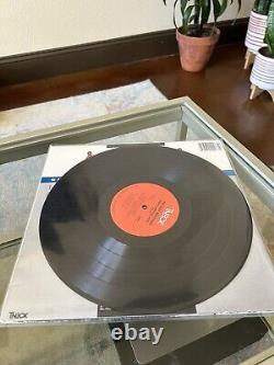 Les succès des Isley Brothers sur vinyle Lp original 1984 en excellent état, rare.