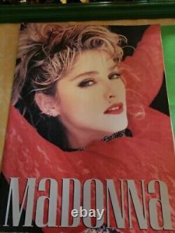 Programme de tournée / concert Madonna Like A Virgin de 1985, Livre de photos, en excellent état
