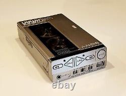 Sony WM-7 Walkman, avec étui de transport original, excellent état, aucune égratignure.
