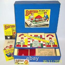 Un Vintage, Originaire 1957 Bayko Construment Set No. 3 En Box, Dans Des Conditions Excellentes