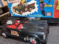 Véhicule Batmobile Mego Vintage 1974 et Boîte Originale en Excellent État VTG DC