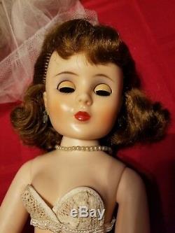 Vintage Caractère Américain 19 Bride Doll, État D'origine Et Excellent