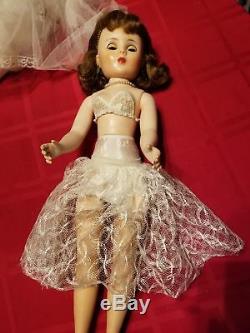 Vintage Caractère Américain 19 Bride Doll, État D'origine Et Excellent