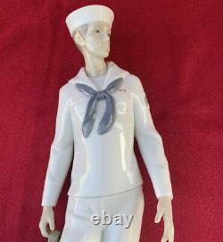 Vintage Lladro Sailor Figurine 6654 On Shore Leave Excellent État Retraité