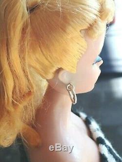 Vintage Original # 4 1961 Blond Ponytail Barbie Excellent État D'origine